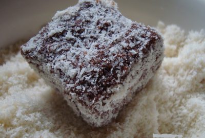 Lamingtons via WritingInTheKitchen.Com * @WritingintheKitchen